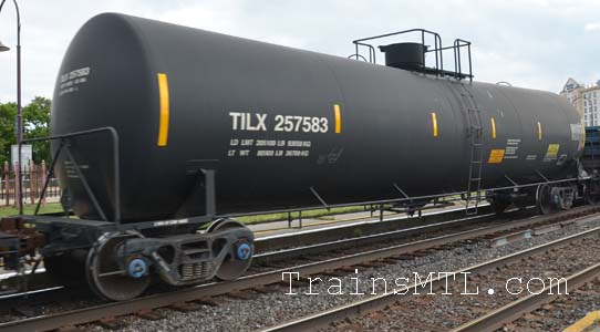 Car/wagon TILX257583 left side / coté gauche